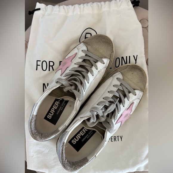Authentic Golden Goose Superstar Leather & Suede Sneaker - Picture 3 of 13